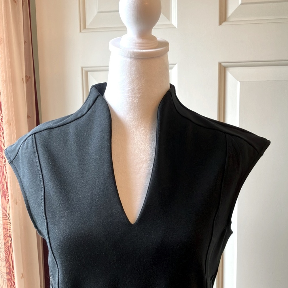 7th Avenue Design Studio Sleeveless Black Top - Picture 3 of 10